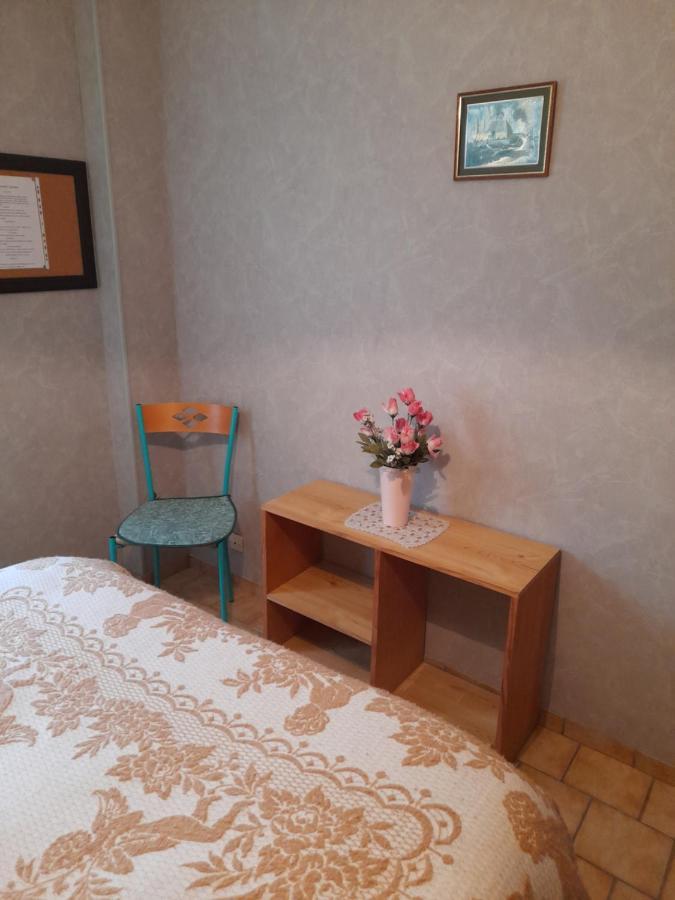 Appartement la chaume à Laugere Extérieur photo