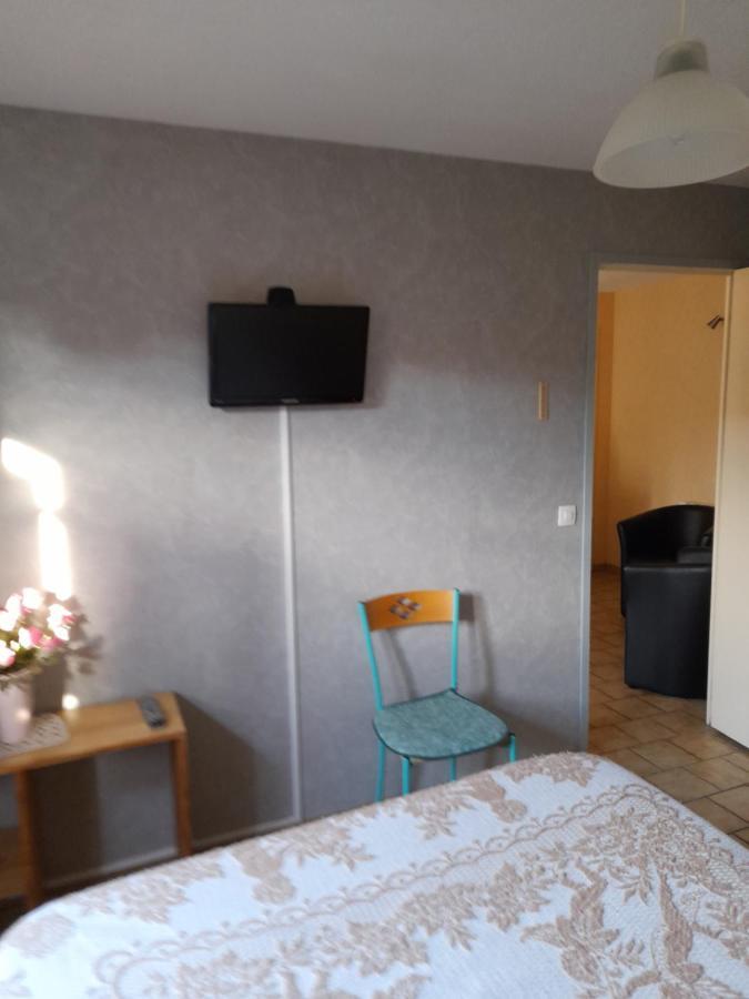 Appartement la chaume à Laugere Extérieur photo